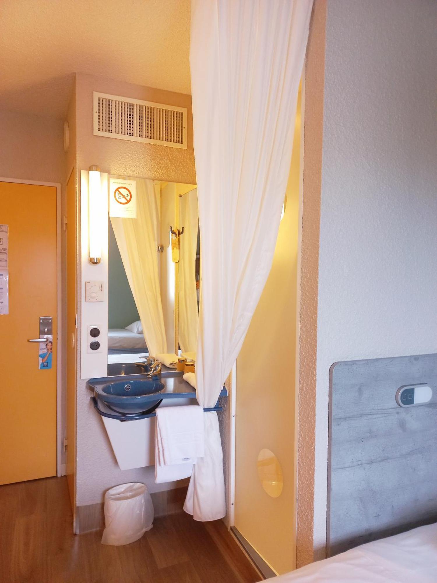 Ibis Budget Saint-Brieuc イフィニアック エクステリア 写真