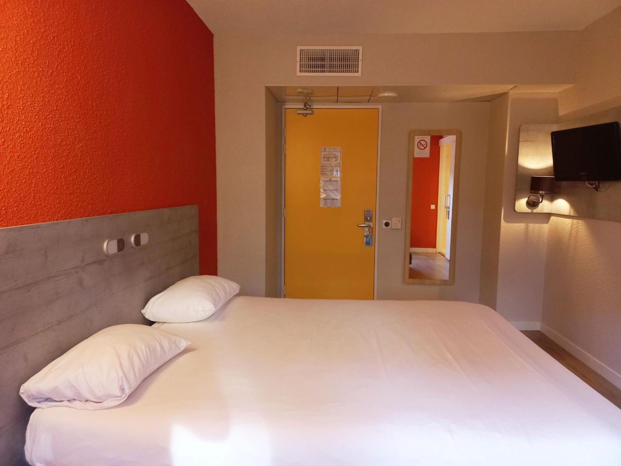 Ibis Budget Saint-Brieuc イフィニアック エクステリア 写真
