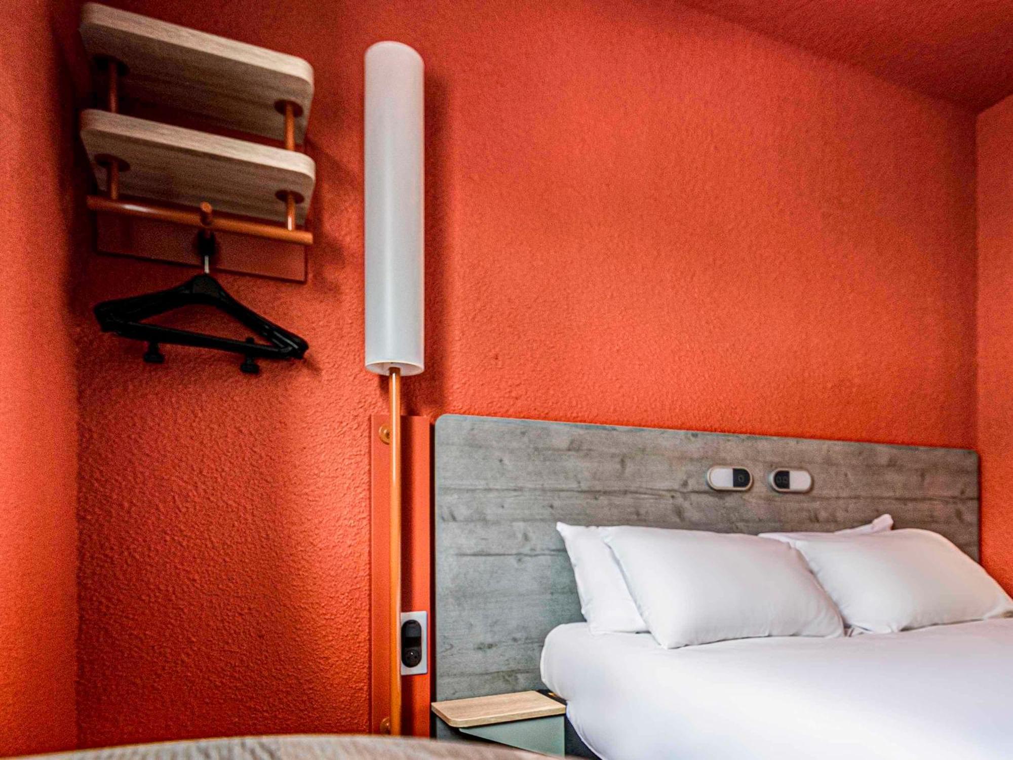 Ibis Budget Saint-Brieuc イフィニアック エクステリア 写真